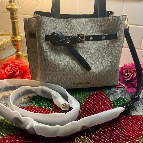 Michael Kors Emilia Black and Cream Crossbody Bag. Brand new without tags. - Picture 2 of 7